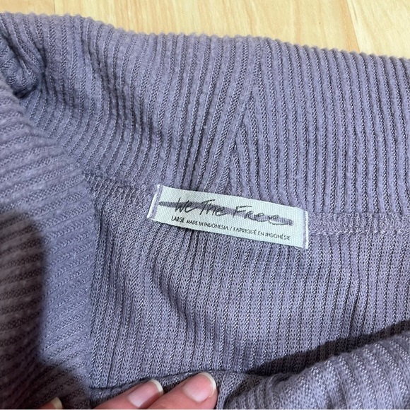 Free People Womens Oversized “Rosa” ribbed split back sweater Cowl Neck Size XS - Picture 5 of 9